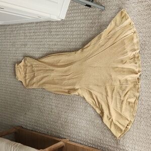 Jessica McClintock size 4 Halter neck, mermaid formal dress. Glittery gold